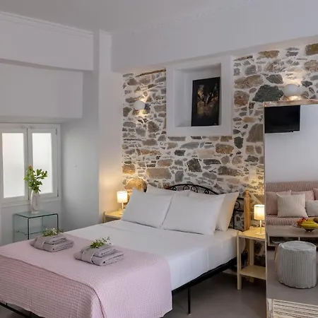 Vaporia Seaview - Balcony Apartment