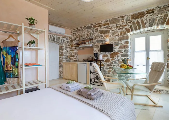 Vaporia Seaview - Balcony * Ermupoli